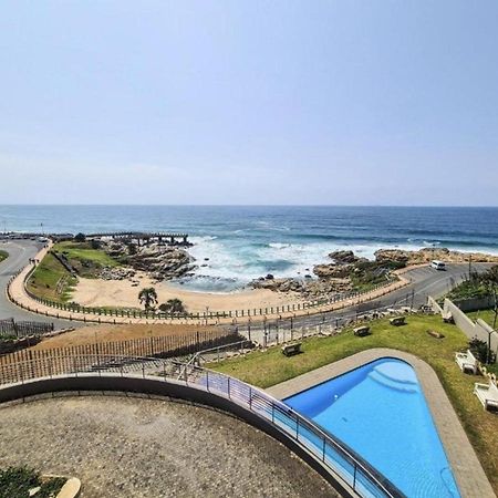 Whale Rock, Modern Beachfront Apartment Margate Luaran gambar