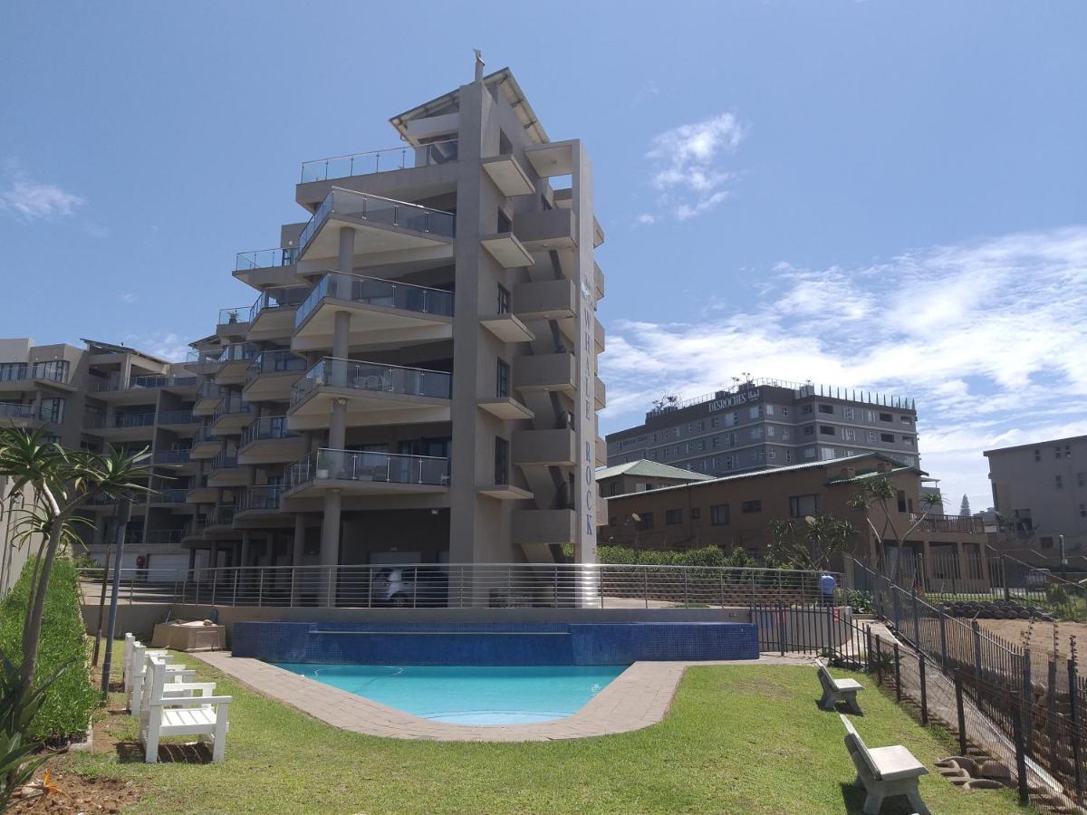 Whale Rock, Modern Beachfront Apartment Margate Luaran gambar